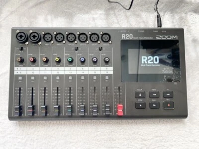 ZOOM R20 Multi-Track Recorder USB Audio Interface - Image 1 of 4