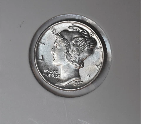 1937 . Mercury Dime . Gem BU . Brilliant Unc. . MS . Full bands Cover