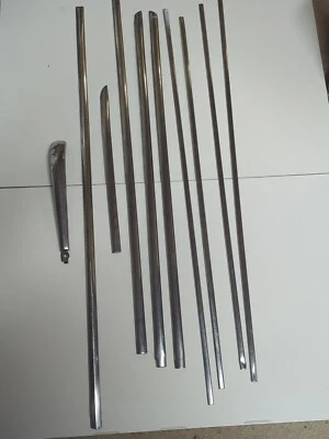 Antiguo lote de 10 piezas molduras de molduras de acero inoxidable Peugeot años 50 Foto 1 de 4