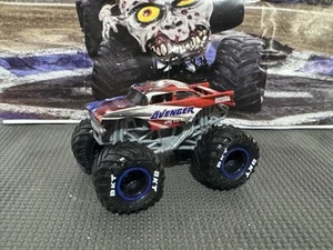 Monster Jam Avenger Stars Stripes Loose 4X4 Truck HTF 1/64 Diecast Stepps - Picture 1 of 4