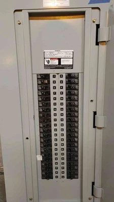 Placa panel Siemens 225A 208Y/120V 3PH 4W S3C42ML225CTF Foto 1 de 4