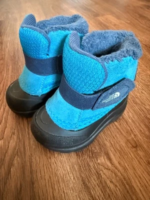 The North Face - Botas Alpenglow II para niños pequeños EE. UU.:4 - usadas Foto 1 de 4