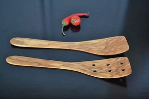 2 Espátulas de Madera de Olivo / Flipper / Pancake Turner - artesanal - 11.81" - Imagen 1 de 2