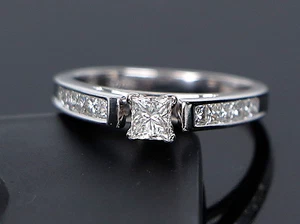 $2,550 14k White Gold 0.66ct Princess Cut Diamond Engagement Ring Band Size 5.25 - Picture 1 of 8