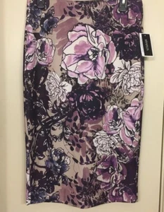 ECI New York Floral Rose Scuba Bleistiftrock Neu mit Etikett M - Bild 1 von 9