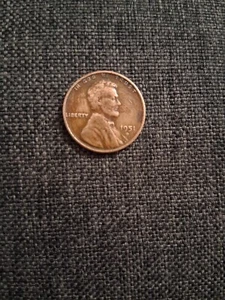 1951 d wheat penny rare error L in rim - Picture 1 of 2
