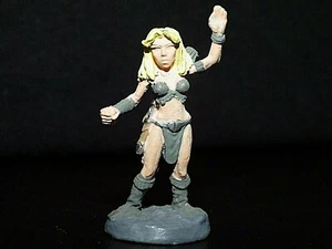 Ral Partha FEMALE Miniature Dungeons Dragons Metal Silver Steel AD&D Dancing DD - Bild 1 von 4