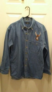 Luna Pier Medium Wash Button Up Denim Shirt with Embroided Buck Size M - Picture 1 of 5