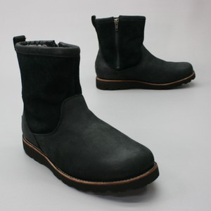 ugg dalvin boot