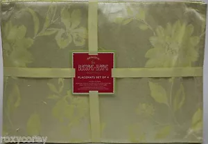 Blossoms & Blooms 4 Pack of Yellow Floral Placemat 13X18 NWT - Picture 1 of 1
