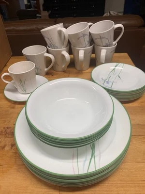Juego de vajilla Corelle Shadow Iris, 7 tazas de café, un plato de té, 5 cuencos, etc. Foto 1 de 3