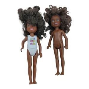 Lote de 2 Figuras Muñeca Barbie Chelsea Hermana 6" - Imagen 1 de 6