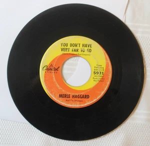 Merle Haggard - "Branded Man" / "You Don't Have Very Far to Go" - Capitol 45 RPM - Bild 1 von 3