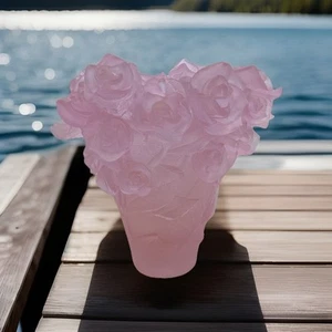 Nancy Daum Style Crystal Rose Vase H7” Pink Heavy Art Glass Maker Unknown Unique - Picture 1 of 10