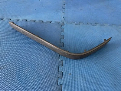 BMW E36 Serie 3 318i 323i 325is 1994-1999 parachoques delantero moldura lateral izquierda Foto 1 de 4