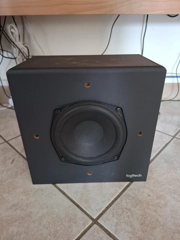 Logitech Z333 - Immagine 1 di 4