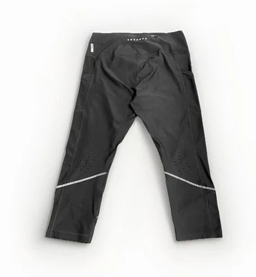 RBX 女式运动服黑色卡普里穿孔锻炼打底裤,尺寸 L — 第 1/4 张图片