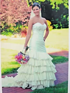 David Tutera Mon Cheri 112223 Amorita Wedding Dress US Size 4 Sweetheart Beading - Picture 1 of 21