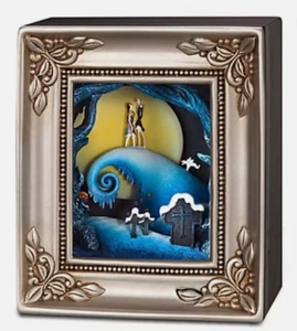 VERY SPECIAL 3d Edition of "The Embrace" from Nightmare Before Christmas - Picture 1 of 9