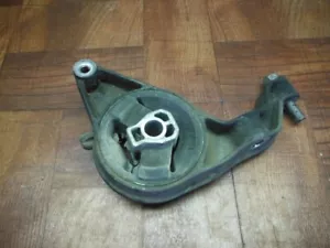 05-10 COBALT COUPE PONTIAC G5 GM OEM Engine Motor Mount Torque Strut - Picture 1 of 9