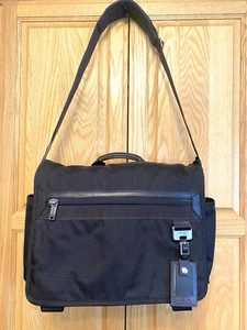 Tumi Alpha FXT Messenger Briefcase Bag 022207DE -EXCELLENT +Fast Shipping! - Afbeelding 1 van 17