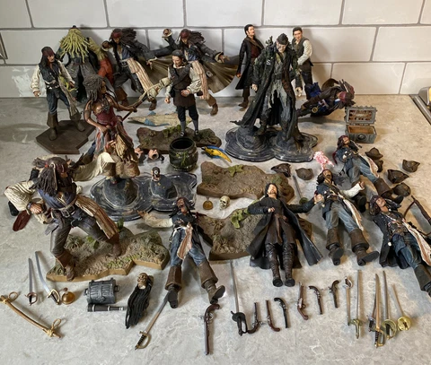 Disney Pirates Of The Caribbean Neca Zizzle Figures Accessories Lot Parts READ Cover