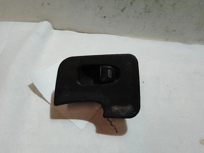 735298601 interruttore alzacristalli anteriore destro per ALFA ROMEO 147 «II - Immagine 1 di 4