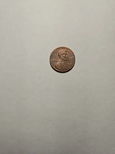 The 1977 D Doubled Die Odverse  Lincoln  One Cent Memorial  Penny. - Picture 1 of 17