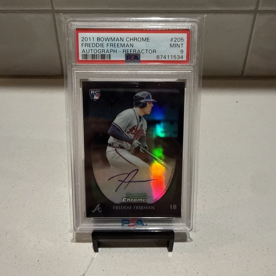 Autógrafos de novato Bowman Freddie Freeman #205 2011 cromo refra/500 (AU, RC) Foto 1 de 2