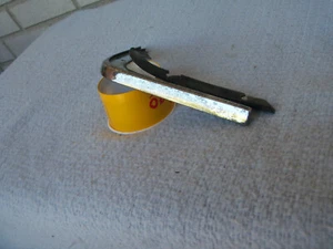 1976 - 1979 Cadillac Seville Fender to Headlight Chrome Trim Right 76 77 78 79 - Picture 1 of 2
