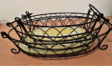Wrought Iron Three Stackable Handled Casserole Baskets w/glass composit inserts Cover