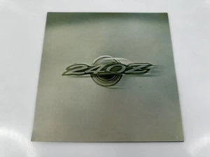 Vintage 1971 Datsun 240Z Consumer Catalog Brochure USA HTF - Picture 1 of 3