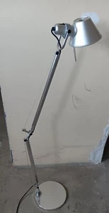 Artemide Tolomeo Tavolo mit Standfuss Lampe De Lucchi Fassina Design - Bild 1 von 7