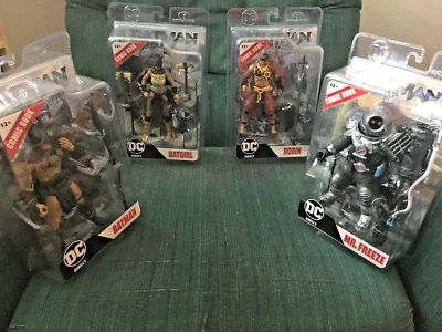 Juego de 4 Mcfarlane Batman luchando contra el congelado Mr Freeze, Robin, Batgirl y Batman!! Foto 1 de 4