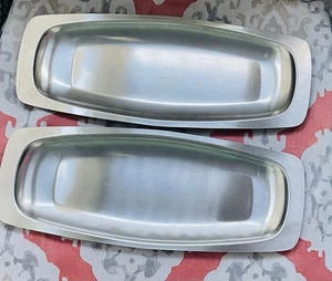 2- Vassoio portapane rettangolare vintage Oneida acciaio inox 18/8 15" - Foto 1 di 3