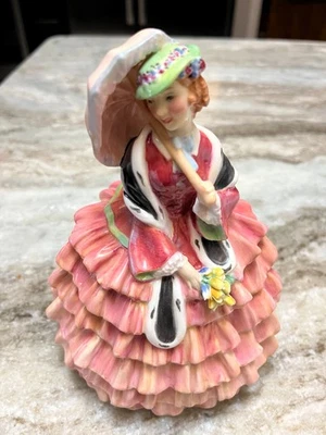 Vintage  ROYAL DOULTON “TOINETTE” Hn1940 LESLIE HARRADINE NO RESERVE - Image 1 of 4