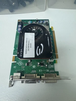 EVGA E-GeForce 8600GT 256-P2-N751-TR Graphics Card 256MB PCI-E - Image 1 of 2