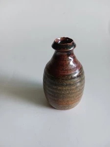 Small Studio Pottery Decorative Vase Rustic Unique Ragged Top Stamped RB - Picture 1 of 5