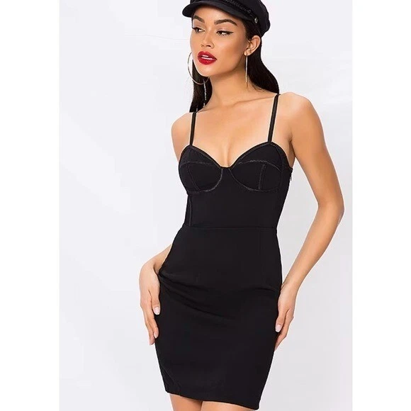 Revolve By the Way. Vestido Azalie Bustier en Negro Talla S Foto 1 de 4