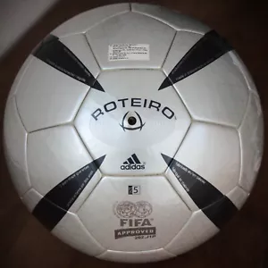Original Adidas Fussball Roteiro EM Euro 2004 Fußball Original Portugal Ball ! - Bild 1 von 6