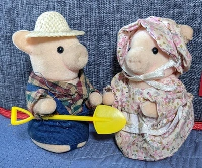 ot05~Vintage Russ Berrie años 80❤ Flocado *Granjero y Esposa* Cerdito ❤Lote de 2 piezas de Cerdo Rosa~ Foto 1 de 4