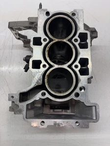 Blocco motore per Citroen C3 II 1.2 VTi 82 HMZ EB2F HM01 9802572210 - Picture 1 of 1