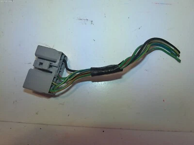 00-04 VOLVO S40 BOMBILLA TRASERA ENCHUFE PANEL CONDUCTOR IZQUIERDO GRIS ENCHUFE 5 CABLES K4321 Foto 1 de 3