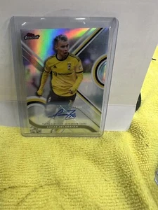 2022 Topps Finest MLS Auto Refractor #76 Lucas Zelarayan Columbus Crew - Picture 1 of 2