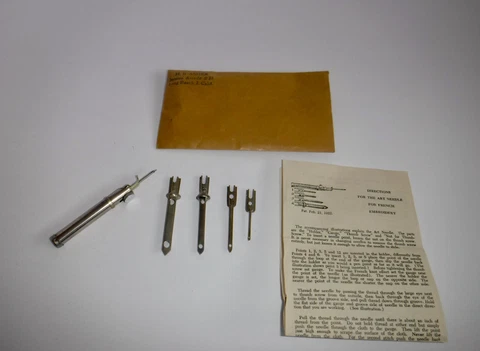 Vintage Art Needle For French Embroidery & Rug Making Instructions & Points Cover