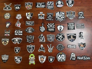 KONVOLUT 49 VINTAGE LOS ANGLES LAS VEGAS RAIDERS FOOTBALL PATCHES - SELTENE FUNDE - Bild 1 von 20