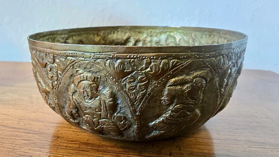 缅甸黄铜碗装饰Intricate Repousse手工加工带图案面板 — 第 1/4 张图片