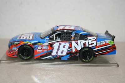 Toyota Camry Kyle Busch #18 2016 nuevo en stock bebida energética sin caja Foto 1 de 4