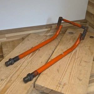 KUBOTA B2150 B3200 B7800 TRACTOR RC72-B RC72-30B  MOWER DECK FRONT SUPPORT LINK - Picture 1 of 7