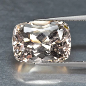 9.65Ct Cushion _ Romantic Natural Champagne Topaz _ Brazil - Picture 1 of 1